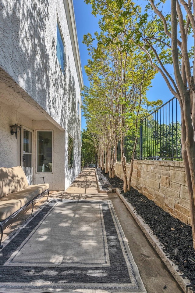 3405 Waterview Trl, Rockwall, TX 75087 - view of patio / terrace with fence