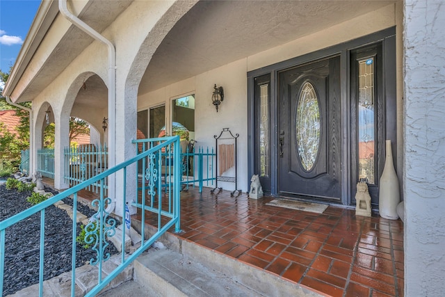 3405 Waterview Trl, Rockwall, TX 75087 - entrance to property with stucco siding and a porch