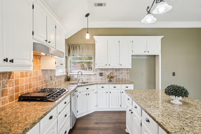 612 Christan Ct, Rockwall, TX 75087 - kitchen featuring a sink, white cabinets, under cabinet range hood, gas stovetop, and dark wood-style floors