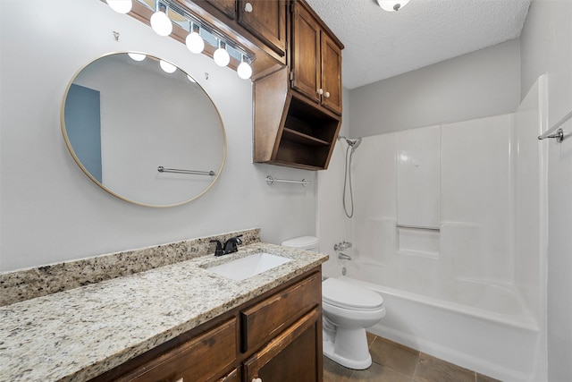 178 Norwood Dr, Woodway, TX 76712 - full bathroom featuring toilet, vanity, shower / washtub combination, and a textured ceiling