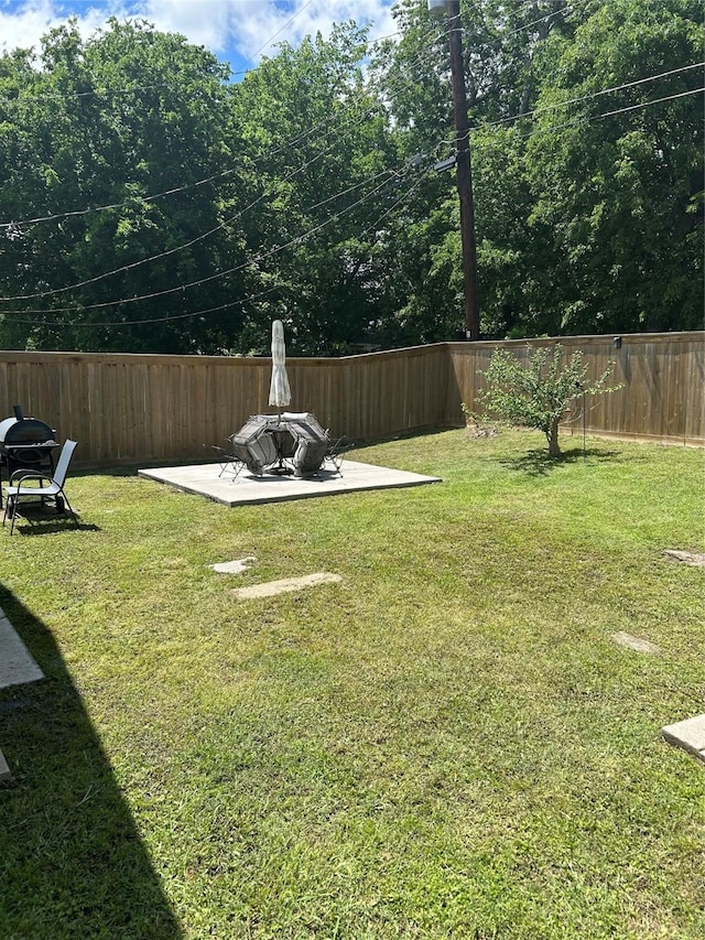 1313 E Turley St, Sherman, TX 75090 - view of yard featuring a patio