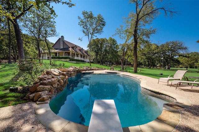 3325 Creek Rd, Keller, TX 76248 - outdoor pool with a yard, a patio, and a diving board