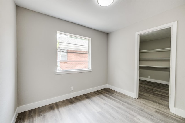 324 Deer Creek Rd, Everman, TX 76140 - unfurnished room featuring light wood-style floors and baseboards