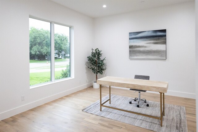 2935 Lovers Ln, University Park, TX 75225 - office area featuring baseboards, wood finished floors, and recessed lighting