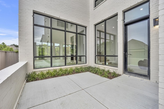 610 N Oak Cliff Blvd Unit 301, Dallas, TX 75208 - view of patio