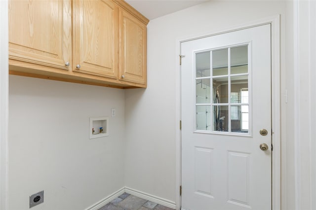 709 Billups Cir, Van Alstyne, TX 75495 - laundry room with cabinet space, electric dryer hookup, washer hookup, and baseboards