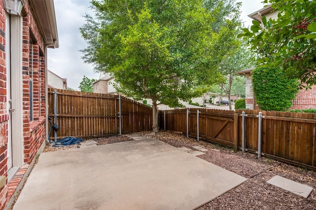 1615 Georgetown Dr, Allen, TX 75013 - view of patio featuring a fenced backyard
