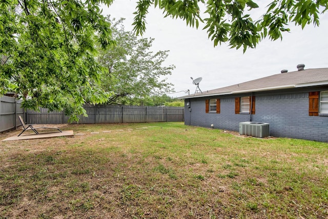412 Lee Blvd, Pottsboro, TX 75076 - view of yard with central AC unit