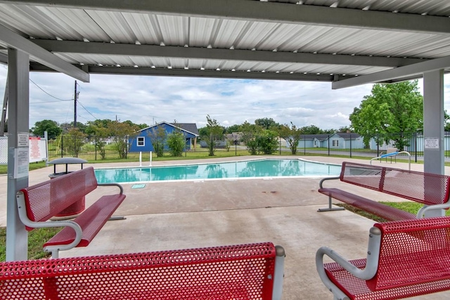 412 Lee Blvd, Pottsboro, TX 75076 - community pool with a patio