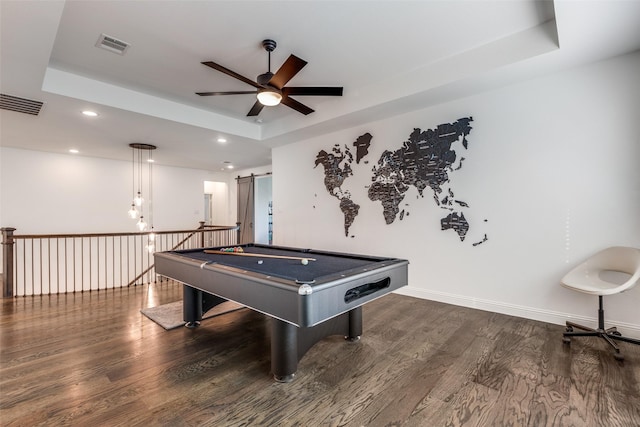 8416 Shoreacres Dr, Mckinney, TX 75070 - recreation room featuring a raised ceiling, wood finished floors, a ceiling fan, baseboards, and recessed lighting