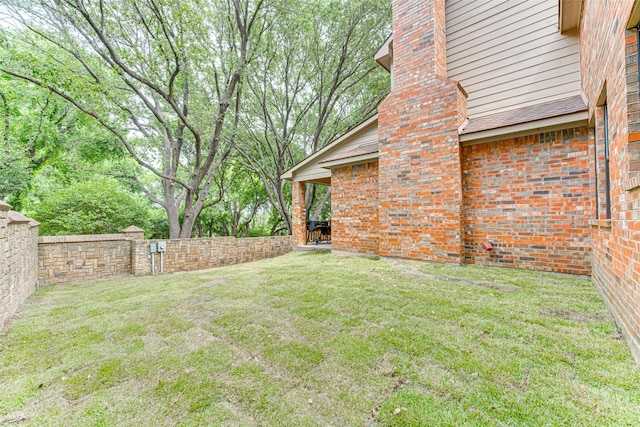 4402 Running Brook Dr, Rowlett, TX 75088 - view of yard