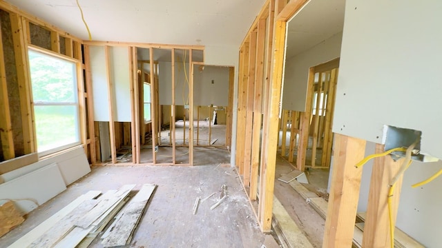 380 NE 3rd St, Paris, TX 75460 - miscellaneous room with plenty of natural light