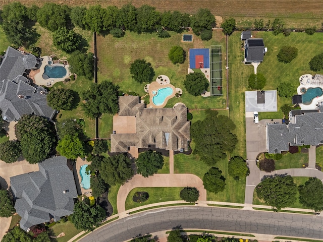 6021 Canyon Trl, Waco, TX 76657 - aerial view of property's location featuring a pool