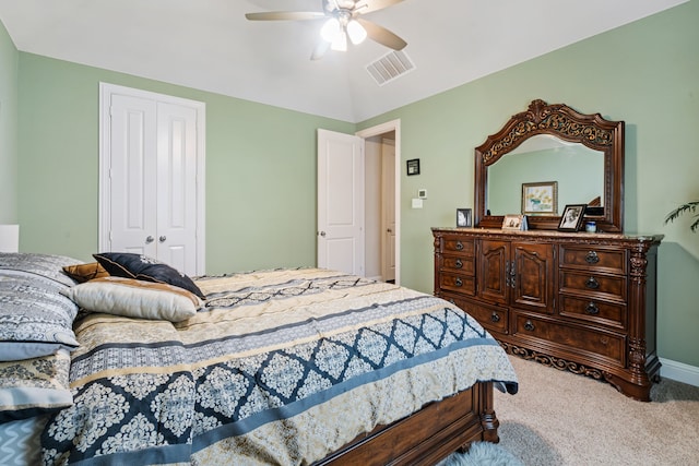 4302 Meadow Hawk Dr, Arlington, TX 76005 - bedroom with carpet flooring, a closet, and ceiling fan