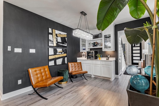 1806 Clouded Wren Dr, Arlington, TX 76005 - sitting room with light wood-style flooring and baseboards