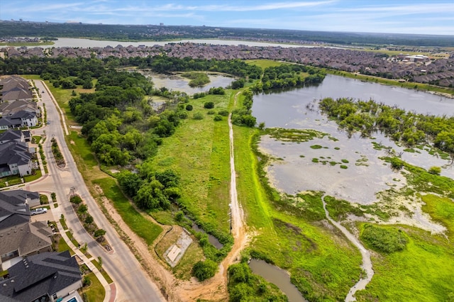 1806 Clouded Wren Dr, Arlington, TX 76005 - aerial view of residential area with a large body of water