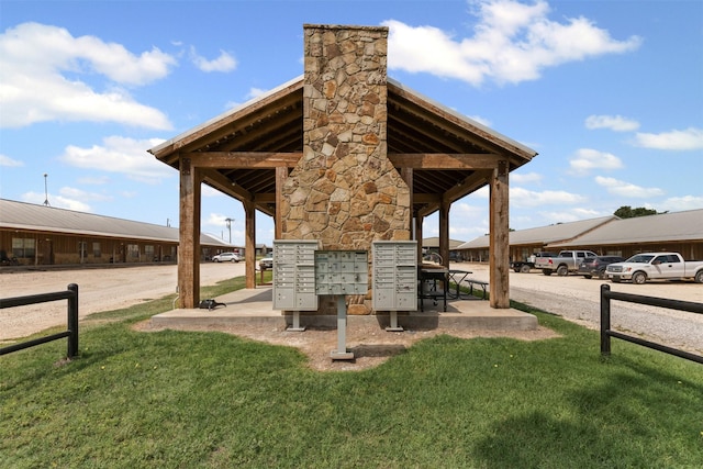 295 Lindsey Ln, Stephenville, TX 76401 - view of home's community featuring mail area and a lawn
