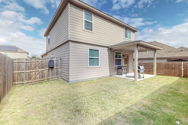 7448 Crossfire Trl, Fort Worth, TX 76112 - back of house with a patio area