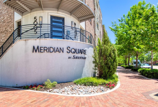 5005 Meridian Ln Unit 3102, Addison, TX 75001 - view of community sign
