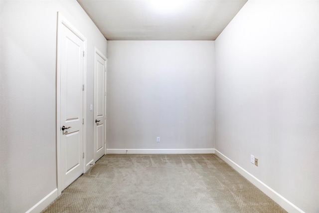 5005 Meridian Ln Unit 3102, Addison, TX 75001 - unfurnished bedroom with light colored carpet and baseboards