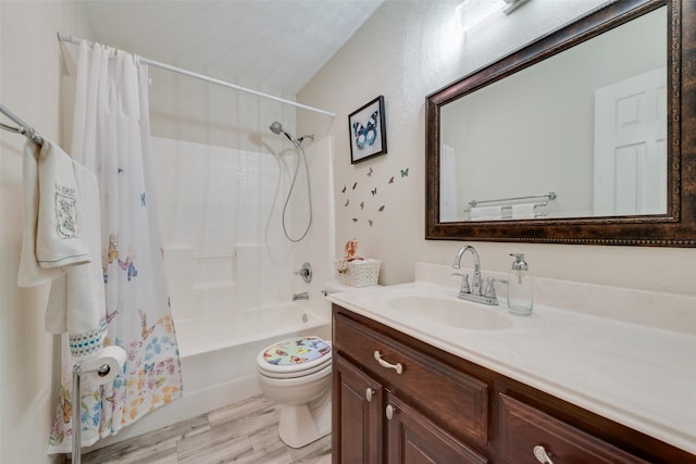 6729 Lucas Ln, North Richland Hills, TX 76182 - full bath with shower / bathtub combination with curtain, toilet, vanity, wood finished floors, and vaulted ceiling