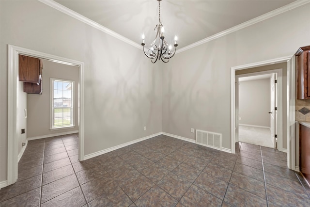 10121 Salem Way, Waco, TX 76708 - unfurnished room with a chandelier, dark tile patterned flooring, ornamental molding, and baseboards