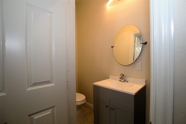 1905 S Walnut St, Sherman, TX 75090 - half bath with vanity and toilet