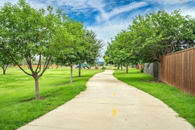 3432 Beatriz Dr, Denton, TX 76207 - view of home's community