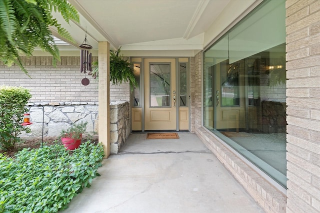 1247 Wedgewood Dr, Cleburne, TX 76033 - entrance to property featuring brick siding