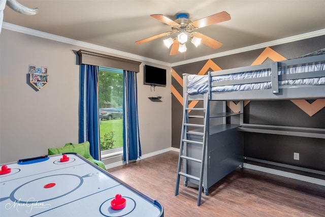 102 Pinehurst Pl, Benton, LA 71006 - bedroom with wood finished floors, ornamental molding, and baseboards