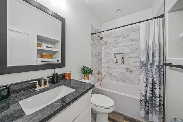 316 Heritage Way, Bullard, TX 75757 - bathroom featuring vanity, shower / bath combo, toilet, and wood finished floors