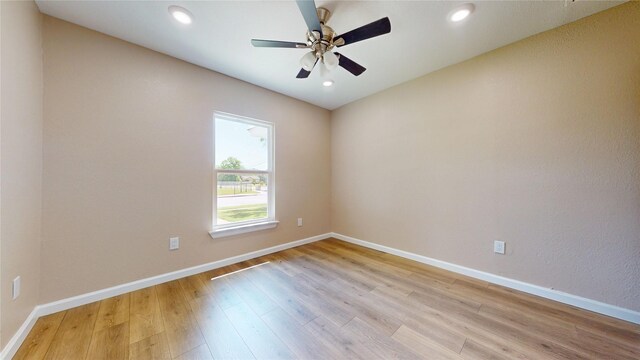 3201 Lakeland St, Fort Worth, TX 76111 - empty room with light wood-style flooring, baseboards, a ceiling fan, and recessed lighting