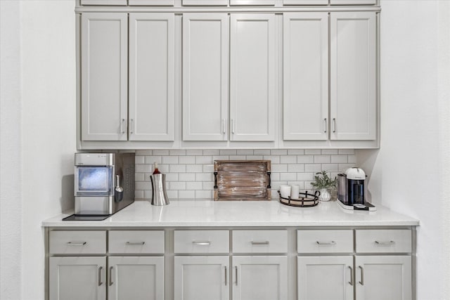806 Placid Way, Argyle, TX 76226 - kitchen featuring backsplash and light countertops