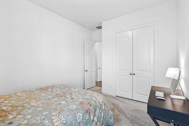 806 Placid Way, Argyle, TX 76226 - carpeted bedroom featuring a closet and an office area