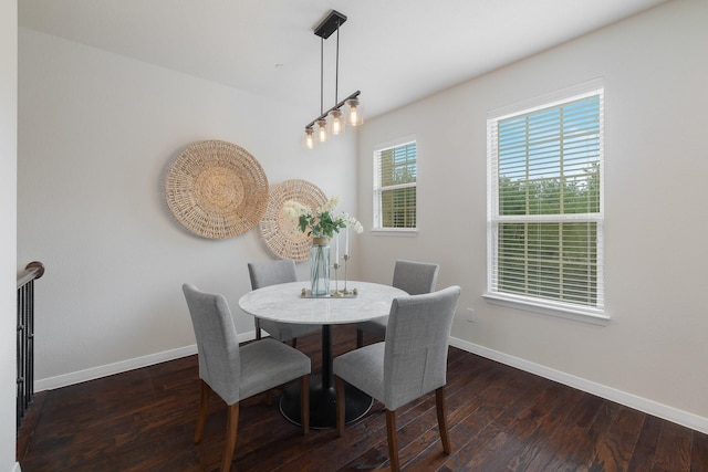 3924 Asbury Ln, Addison, TX 75001 - dining room with wood-type flooring and baseboards