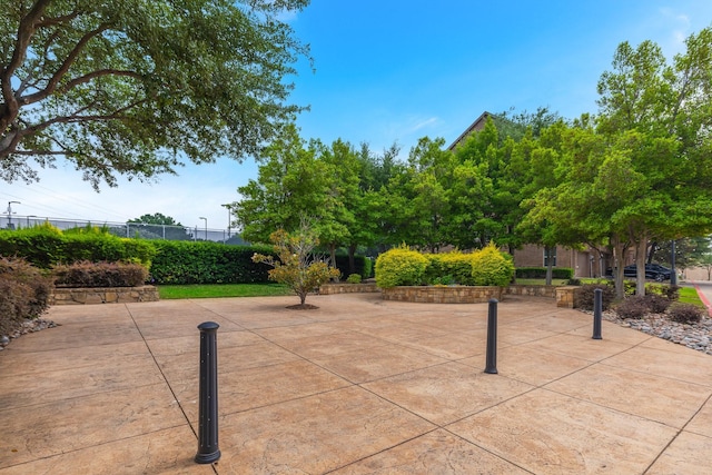 3924 Asbury Ln, Addison, TX 75001 - view of patio / terrace with fence
