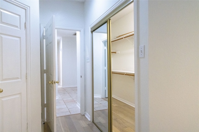 2104 Hunter Place Ln, Arlington, TX 76006 - corridor featuring light wood finished floors