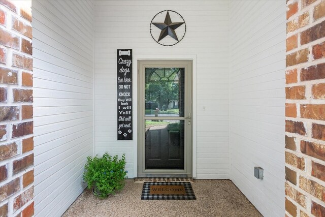 10285 Peony Ln, Waco, TX 76708 - view of doorway to property