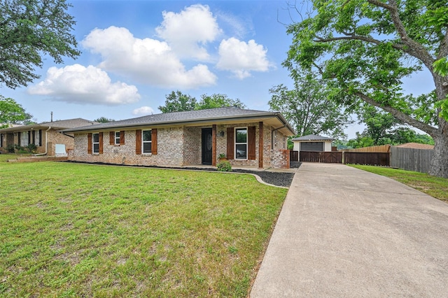 1632 Pecan Park Dr, Arlington, TX 76012 - view of front facade featuring brick siding and concrete driveway