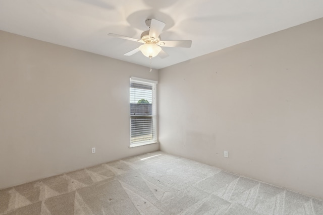 15741 Mapleview Cir, Dallas, TX 75248 - spare room with light carpet and ceiling fan