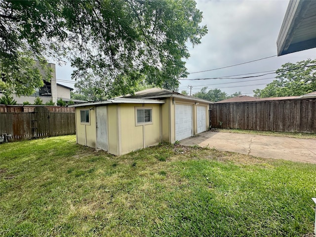 2952 Eric Ln, Farmers Branch, TX 75234 - view of outbuilding with an outdoor structure