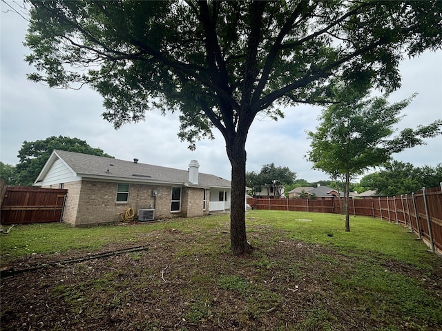 1153 Tracy Ln, Lancaster, TX 75134 - view of yard with central air condition unit