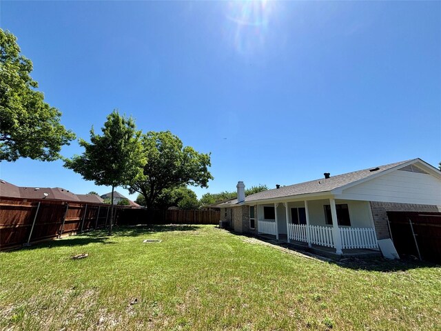 1153 Tracy Ln, Lancaster, TX 75134 - view of yard