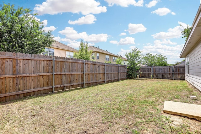 914 Gillon Dr, Arlington, TX 76001 - view of yard featuring a residential view