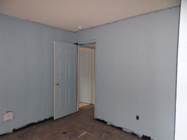 6107 Brookfall Dr, Arlington, TX 76018 - unfurnished room with a smoke detector