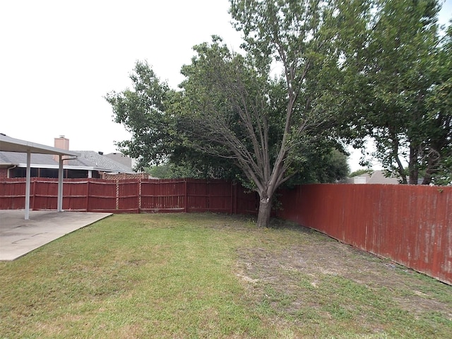 6107 Brookfall Dr, Arlington, TX 76018 - view of yard with a patio