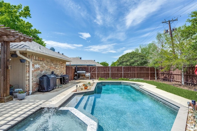 1835 Hatherly Dr, Plano, TX 75023 - view of swimming pool with a patio, a fenced backyard, a pool with connected hot tub, and area for grilling