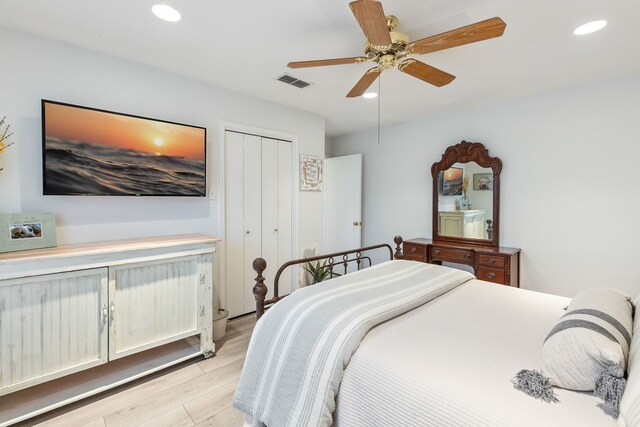 332 Azalea Dr, Sulphur Springs, TX 75482 - bedroom featuring light wood-type flooring, recessed lighting, a closet, and a ceiling fan