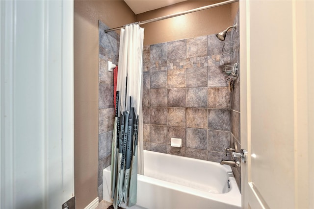 319 Paloverde Ln, Frisco, TX 75036 - bathroom with shower / bath combo and a textured wall