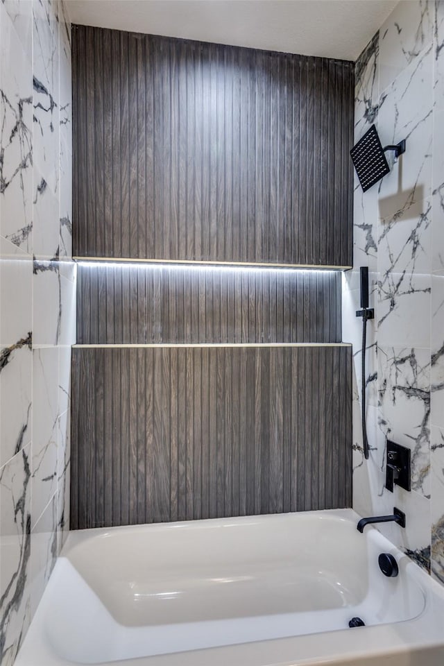 2614 Ave G, Fort Worth, TX 76105 - full bath with shower / tub combination